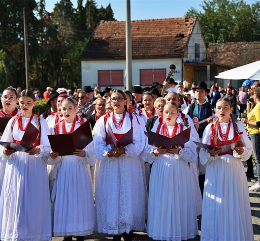 Proslavljena 50. obljetnica Župe Sveta Tri Kralja u Donjoj Lomnici